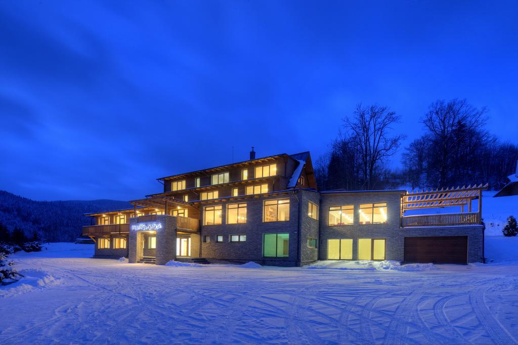 Hotel Havrania Zázrivá Exteriör bild